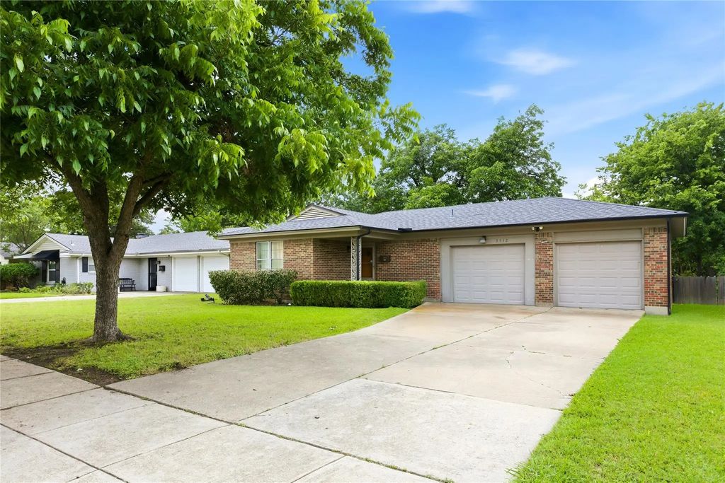 3712 Stadium Drive, Fort Worth
