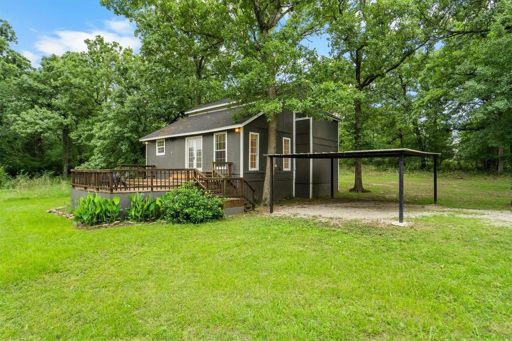 5239 Point Lavista, Malakoff