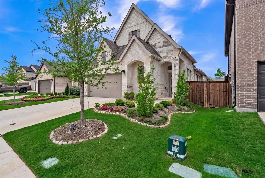 228 Palo Duro Bend, Rhome