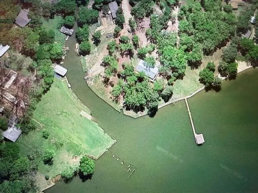 6033 Gowan Drive, Malakoff