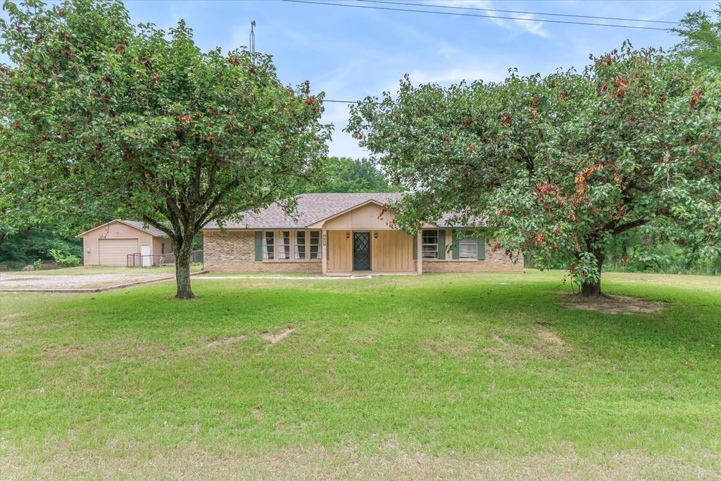 5155 Fm 1504, Wills Point