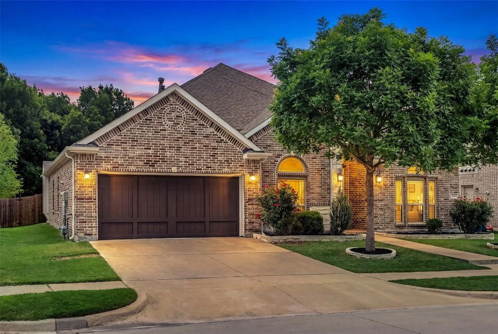 2410 Richland Chambers Court, Wylie