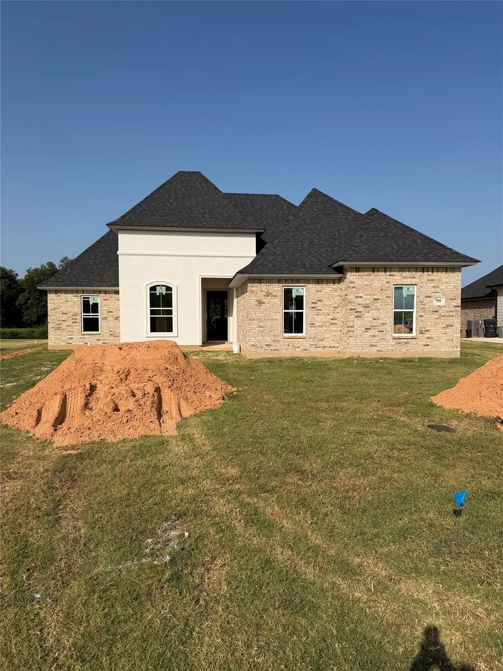 916 Chisolm Trail, Bossier City