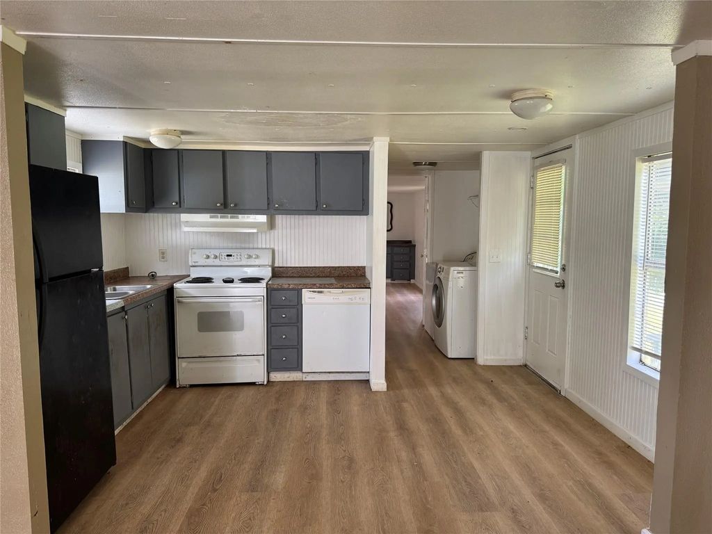 204 W Tarrant Street, Cumby