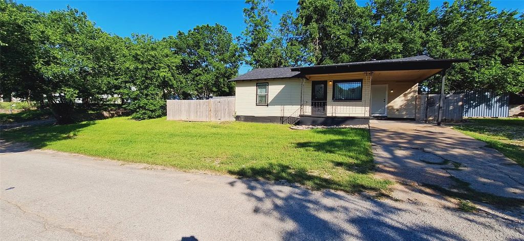 3322 Nw 30th Street, Fort Worth