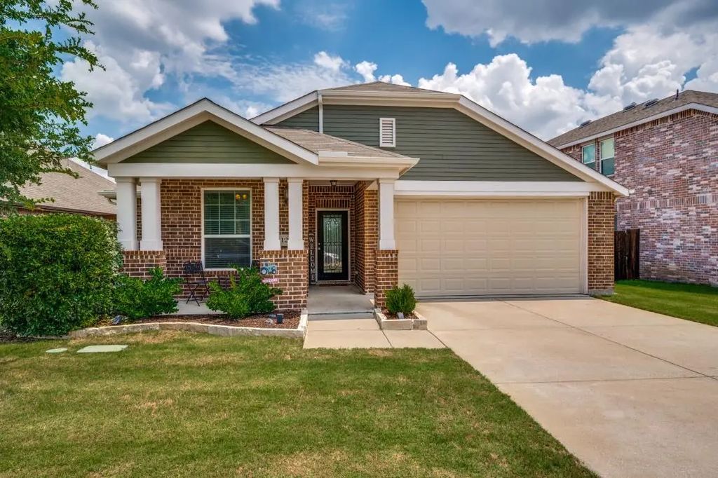 1217 Roadrunner Drive, Little Elm