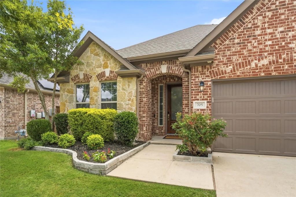 705 Llano Falls Drive, McKinney
