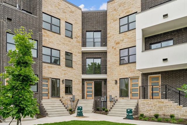 2721 Azalea Park Circle, Fort Worth