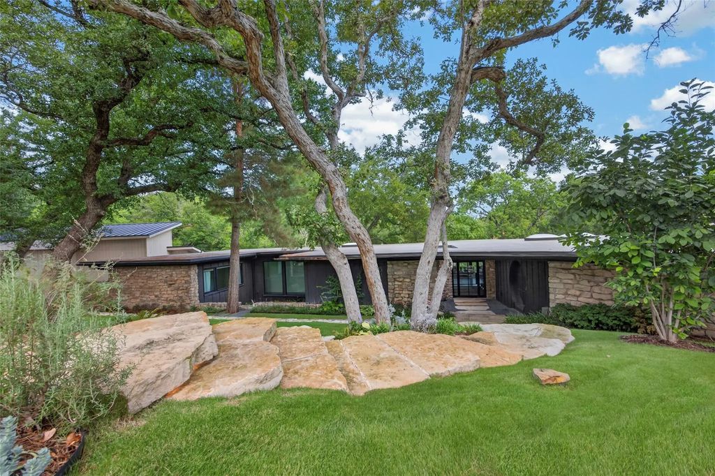 5332 Quail Run Street, Fort Worth