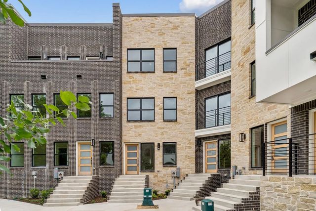 2735 Azalea Park Circle, Fort Worth