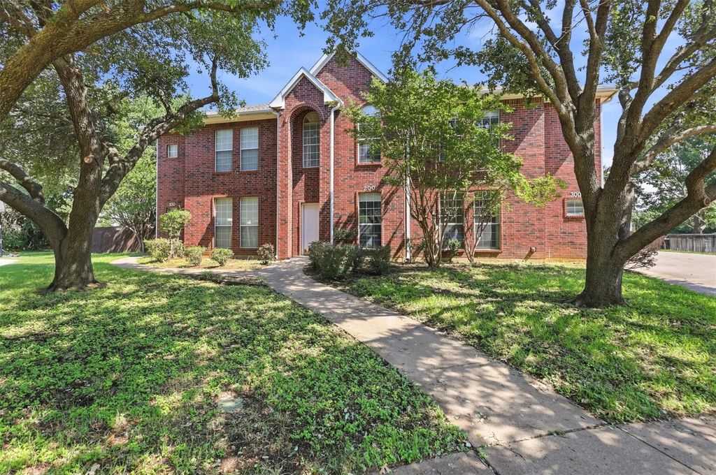 121 Wildwood Court 200, Grapevine