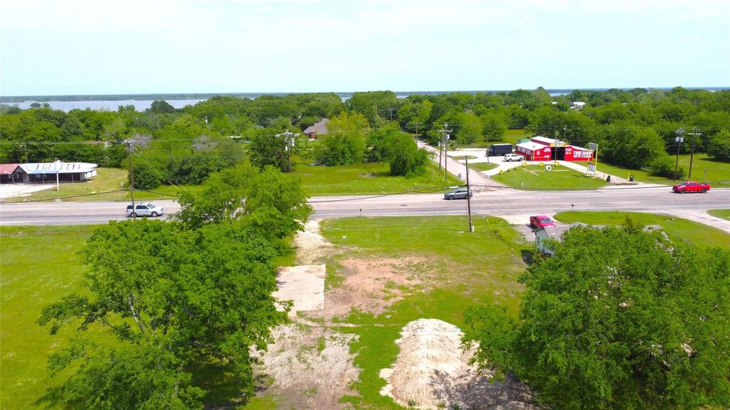 141 E State Highway 276, West Tawakoni