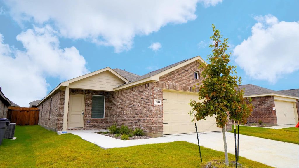 1769 Glacial Beech Place, Forney
