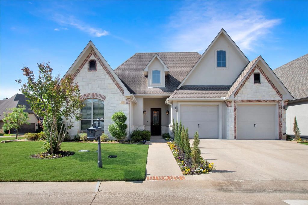 745 Esperanza Place, Tyler