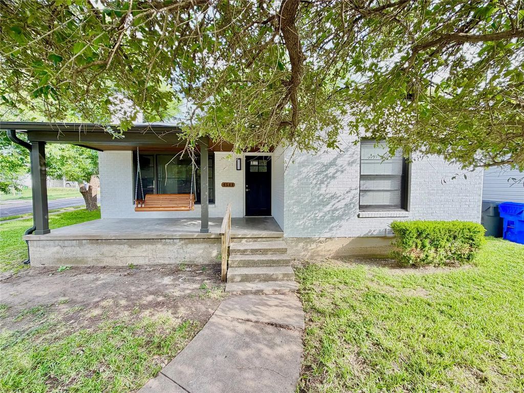 4500 Athens Avenue, Waco