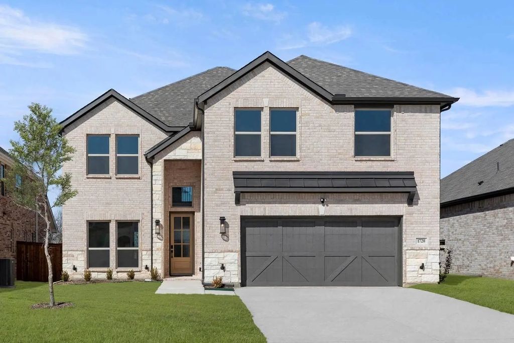 1720 Canals Drive, Little Elm
