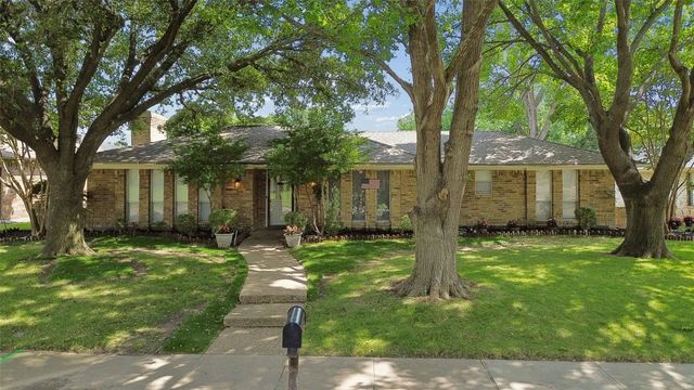 2708 Downing Drive, Plano