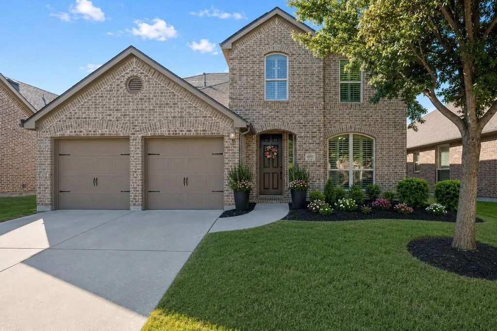 8221 Bayberry Avenue, Lantana