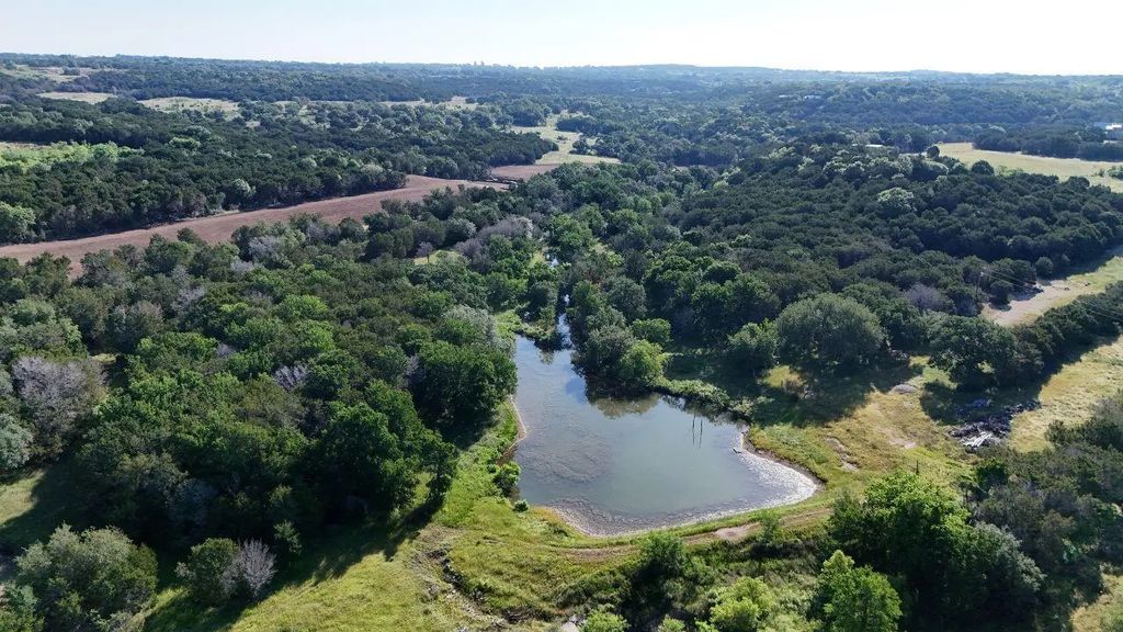 2801 Wind Point Court, Tolar