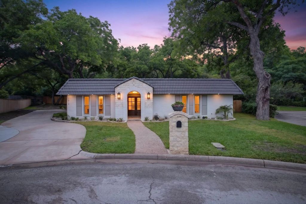 1512 Northcrest Court, Fort Worth