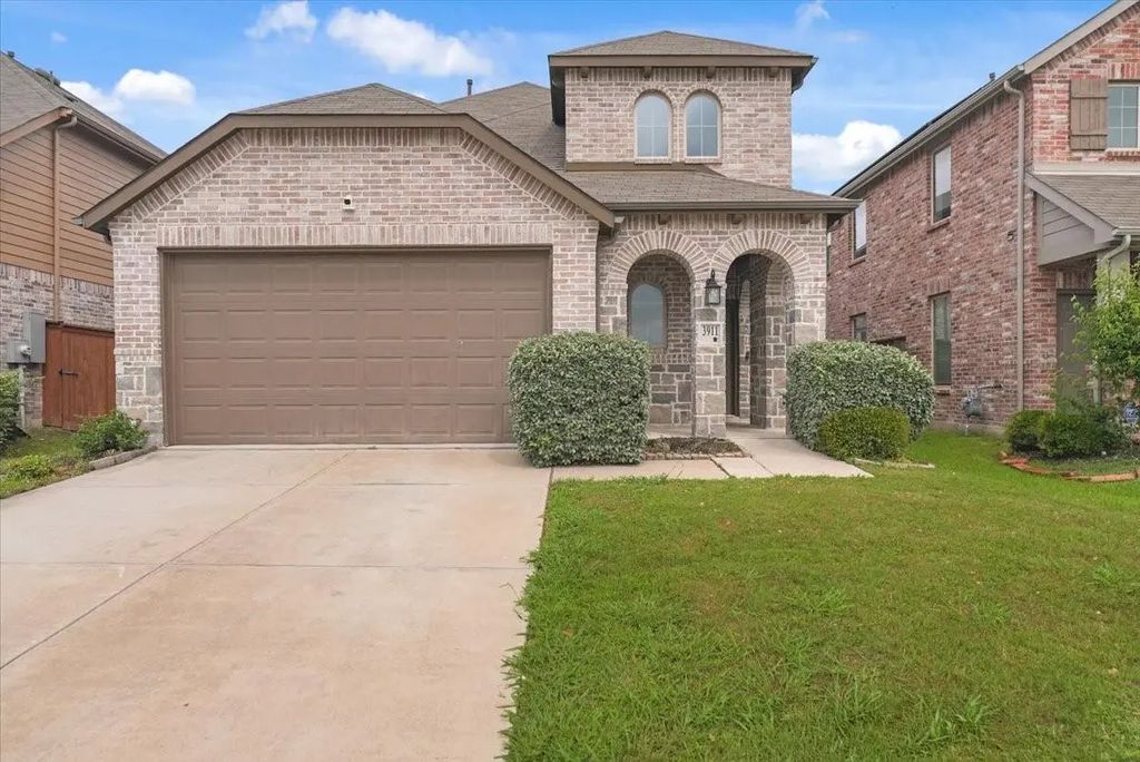 3911 Rochelle Lane, Forney