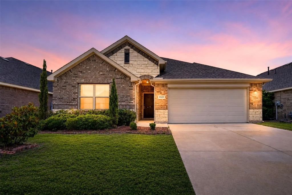 4420 Stockdale Lane, Forney