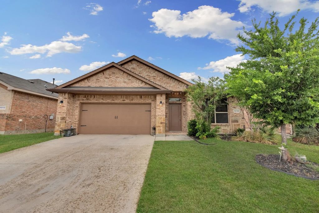 16128 Bronte Lane, Fort Worth