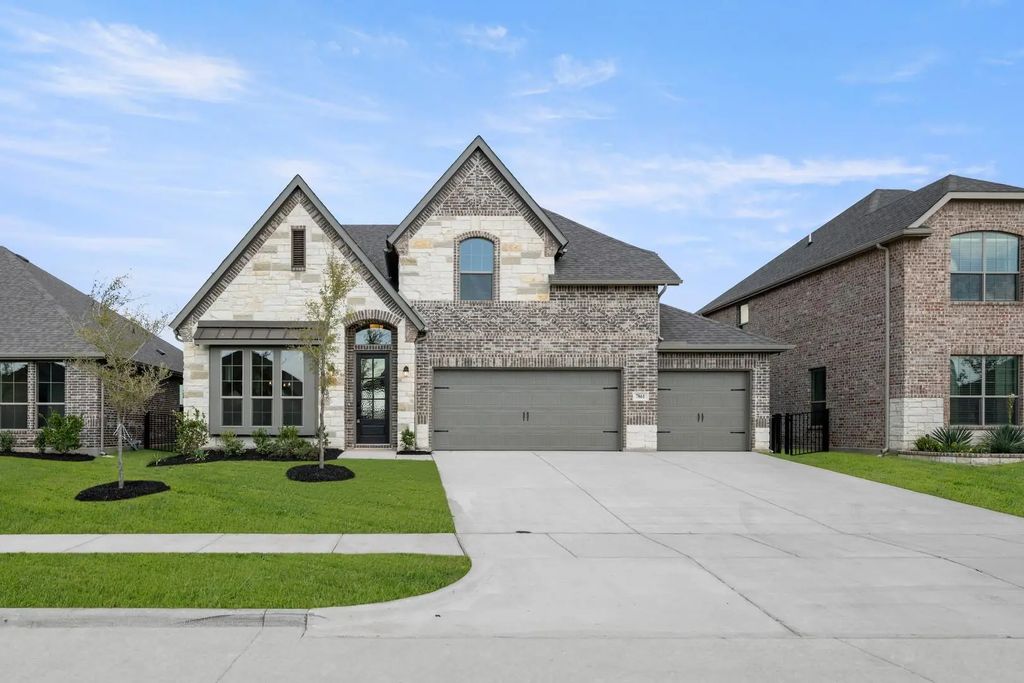 7861 Barley Field Street, Cleburne