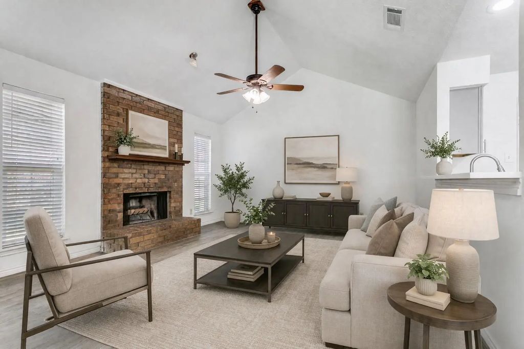 2121 Stone Moss Lane, Grapevine