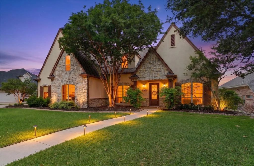7605 Royal Troon Drive, Fort Worth