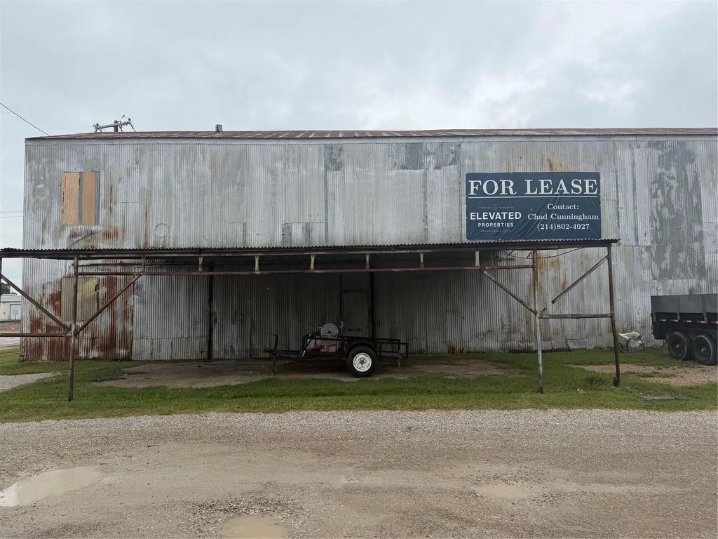 212 N Oklahoma Drive, Celina