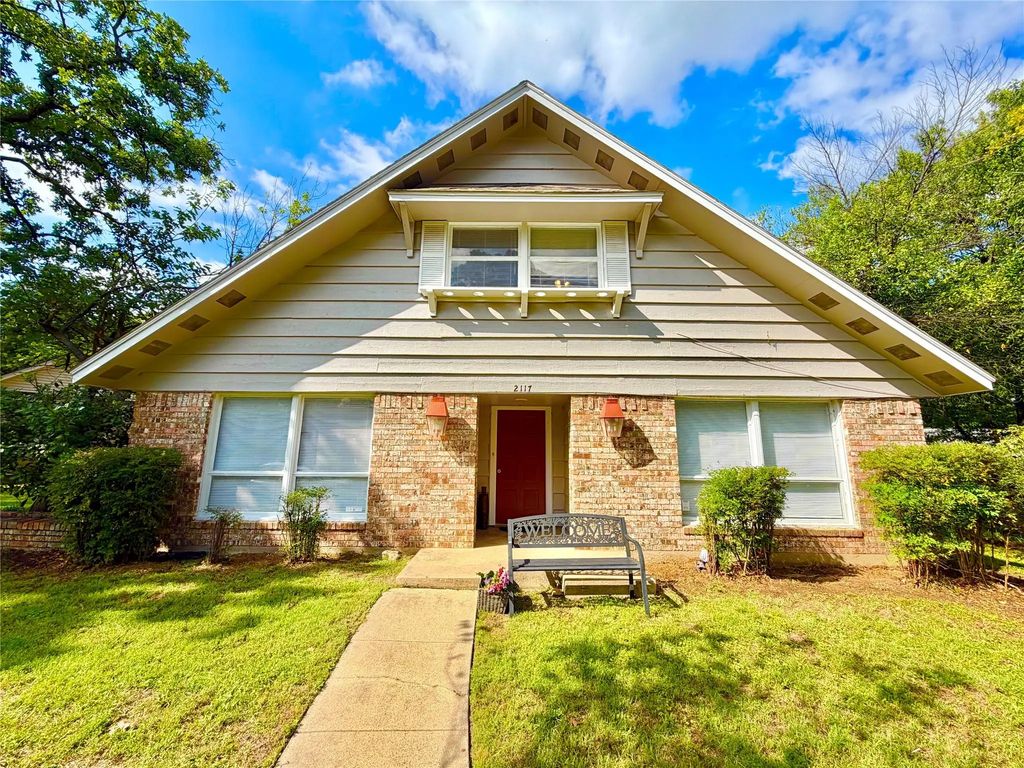 2117 Foxcroft Circle, Denton