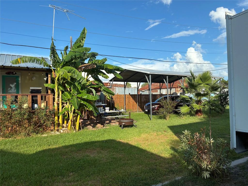804 W Madison Avenue, Port O Connor