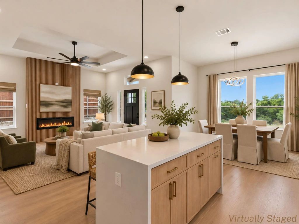 2703 Brazos River Drive, Granbury