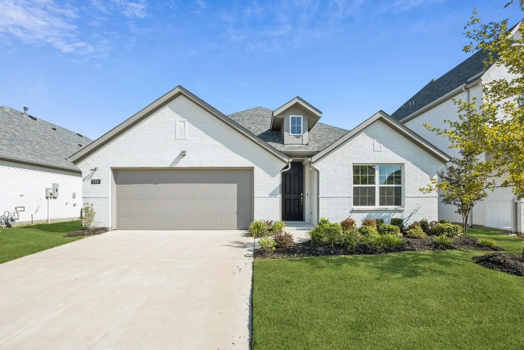 513 Hoot Owl Hill, Weston