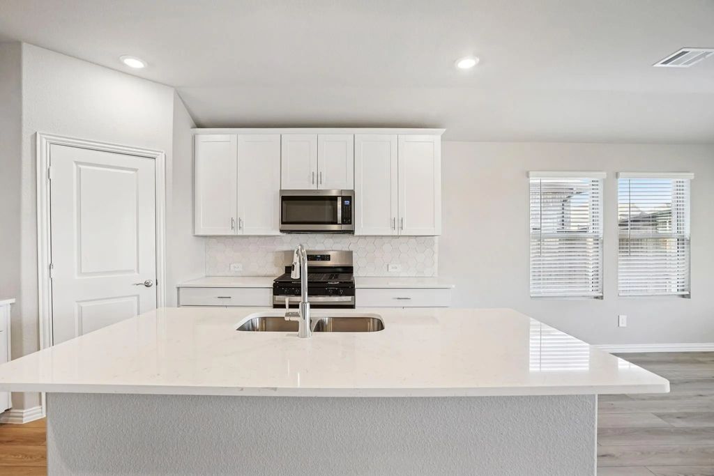 4008 Palestine Drive, Farmersville