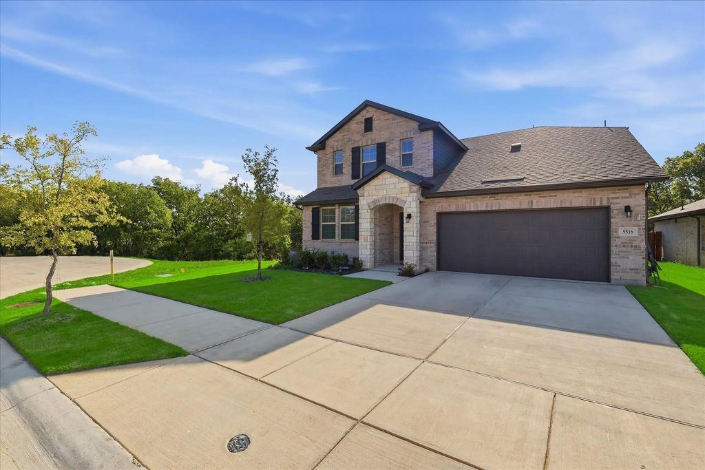 5516 Candlewood Drive, Denton