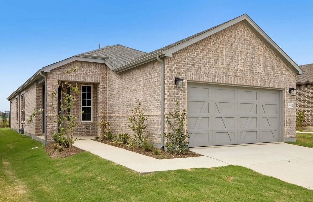 4412 Snead Street, Celina