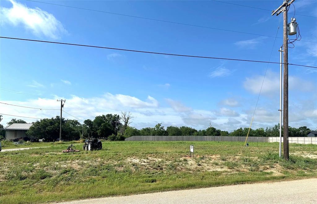 711 Johnson Street, Comanche