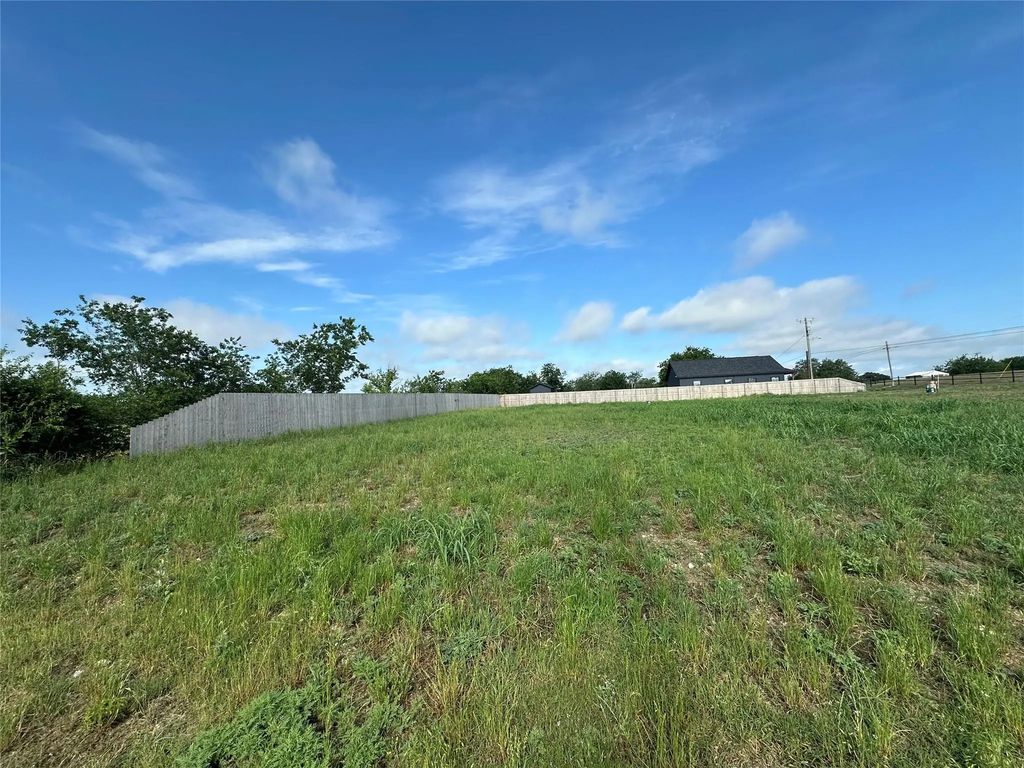 707 Johnson Street, Comanche