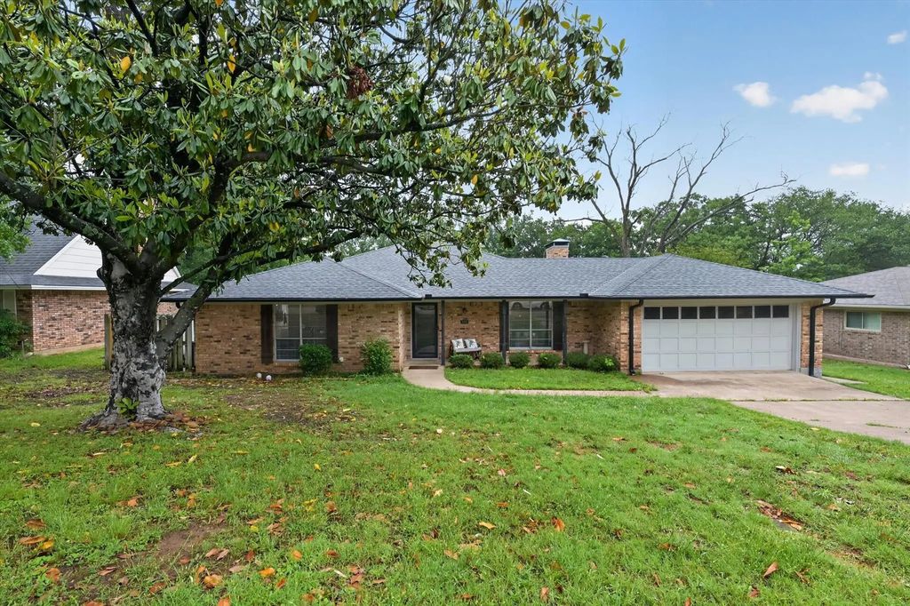 1224 S Lang Avenue, Denison