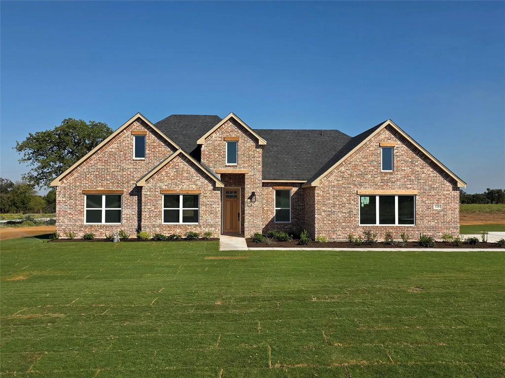128 Cattleman Drive, Poolville
