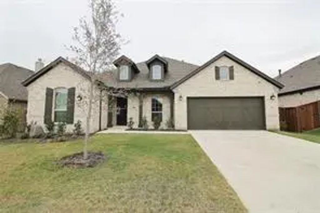 1523 Wild Indigo Drive, Mansfield