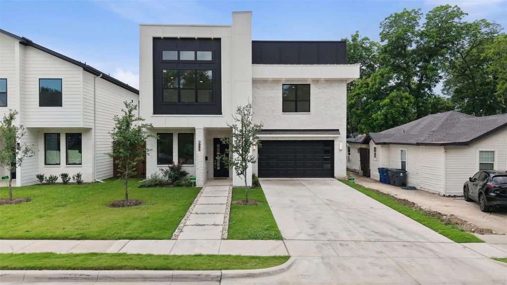 617 Parkview Avenue, Dallas