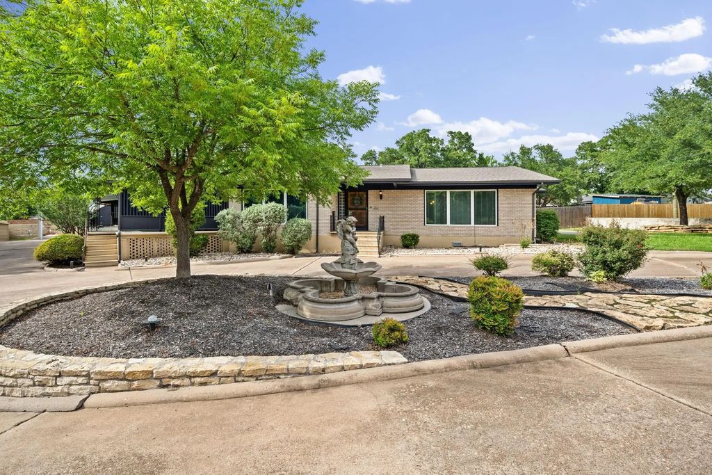 801 Nw 7th Avenue, Mineral Wells