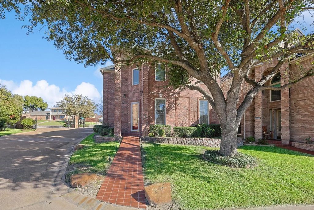 8354 Sunset Cove Drive, Fort Worth