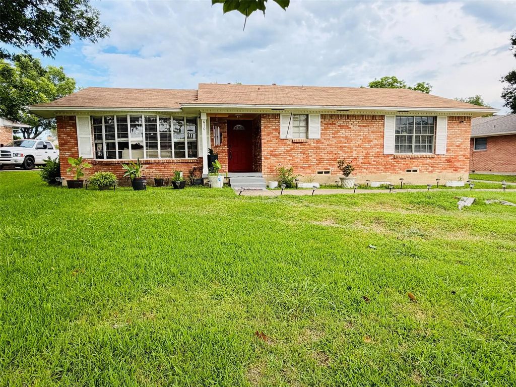 610 Prescott Drive, Garland