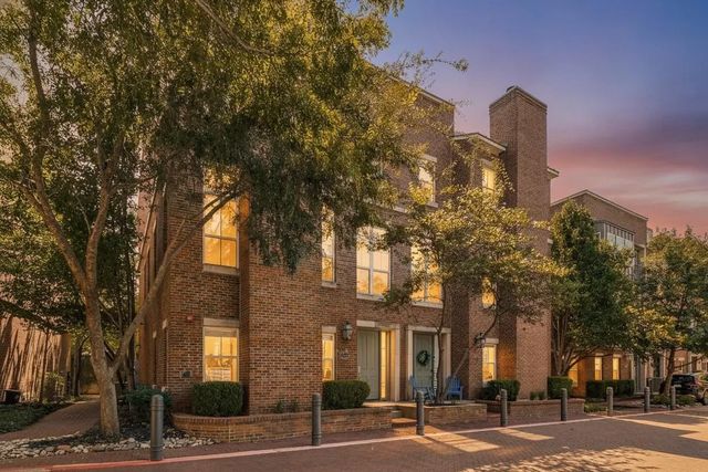 7700 Eastern Avenue 401, Dallas