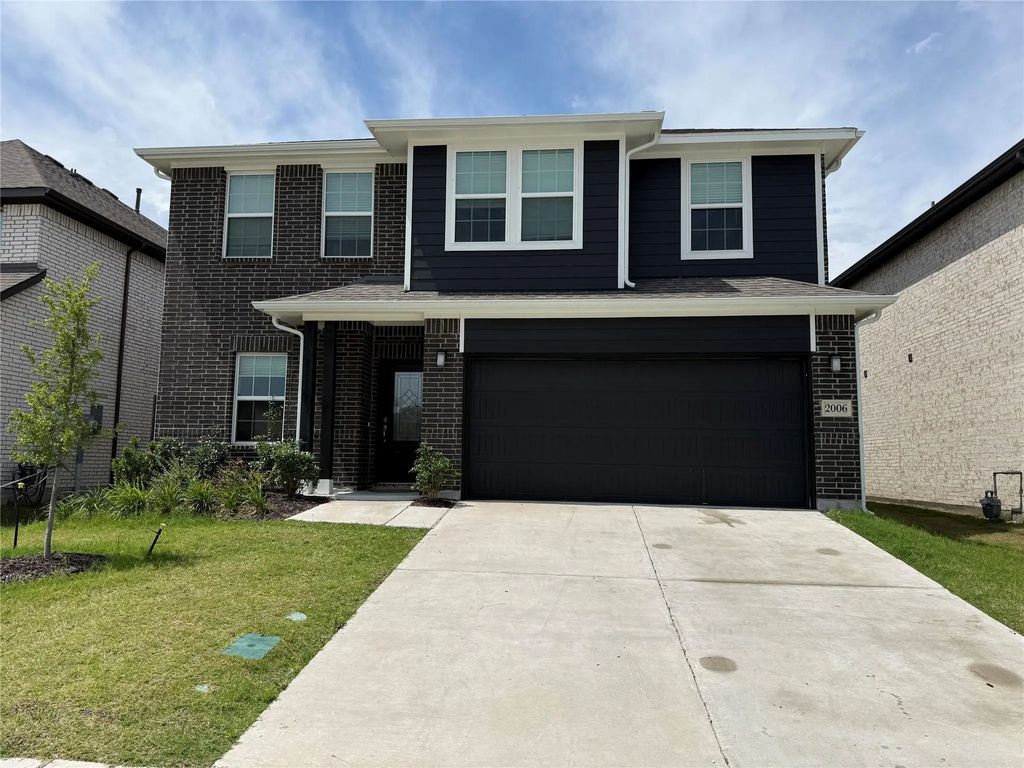 2006 Placerville Street, Forney