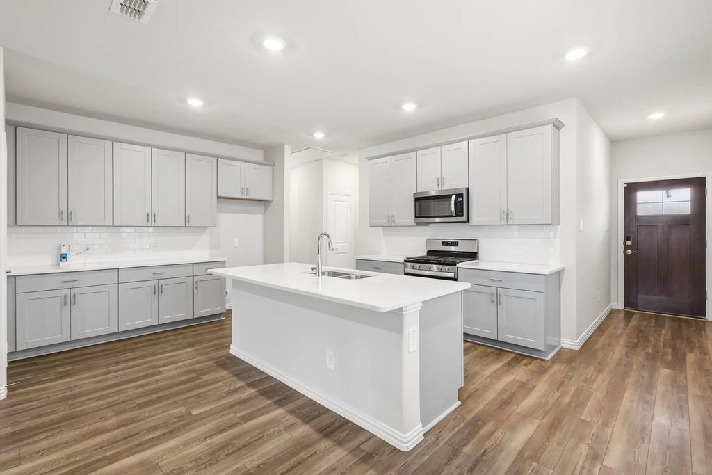 206 Goosewood Drive, Princeton